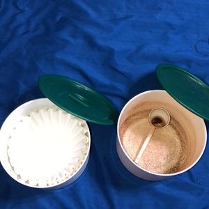 Coffee fillers/coffee container